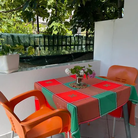 Kristeo Apartment *