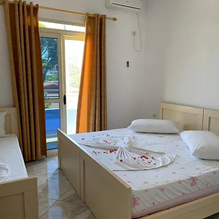 Kristeo * Vlorë